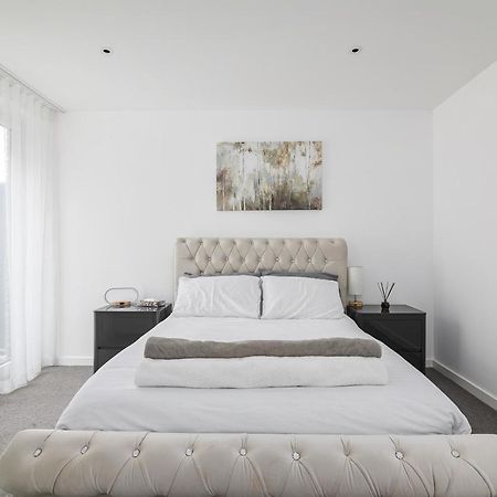 Luxury Spacious Flat With Communal Gardens And Parking Λονδίνο Εξωτερικό φωτογραφία