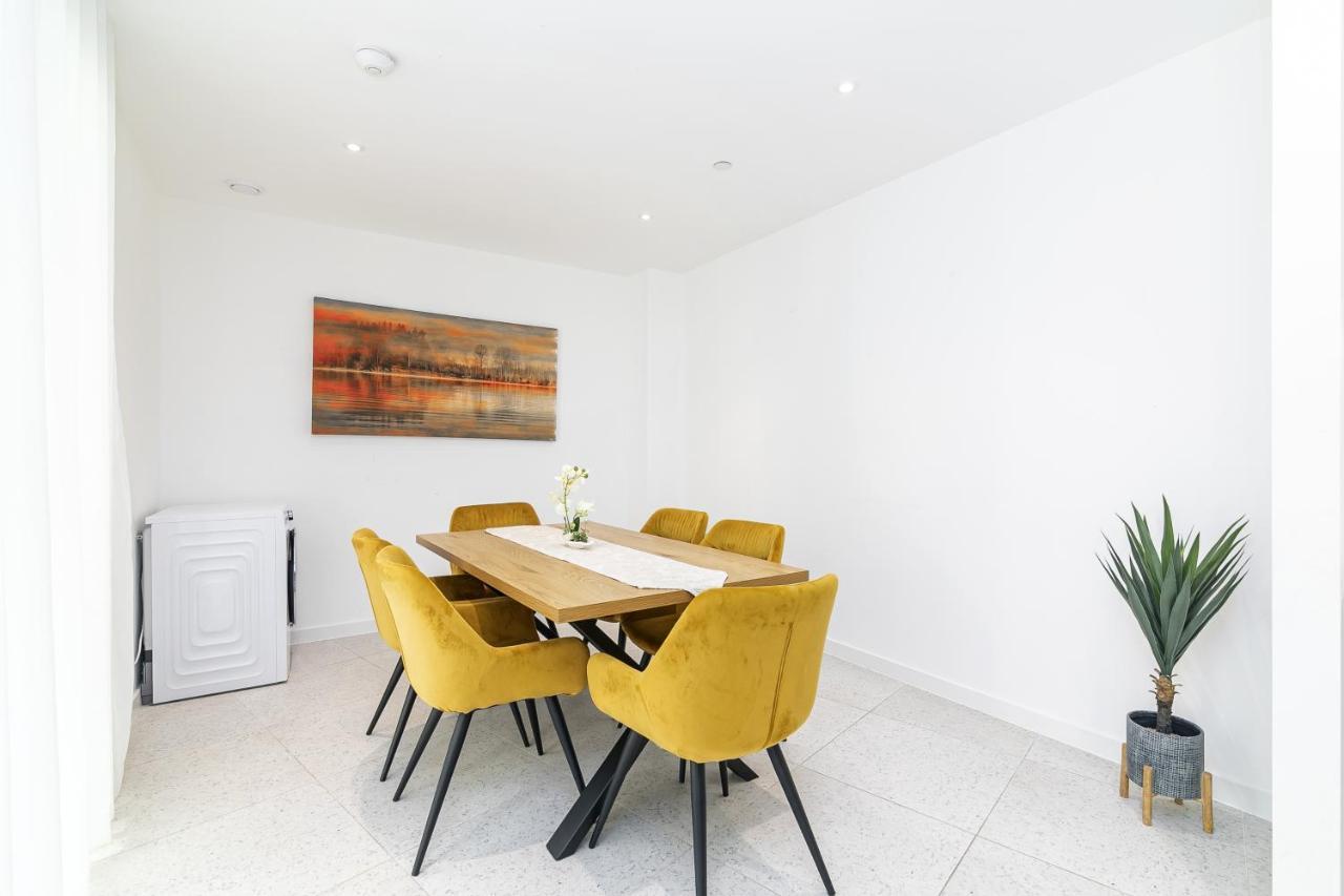 Luxury Spacious Flat With Communal Gardens And Parking Λονδίνο Εξωτερικό φωτογραφία